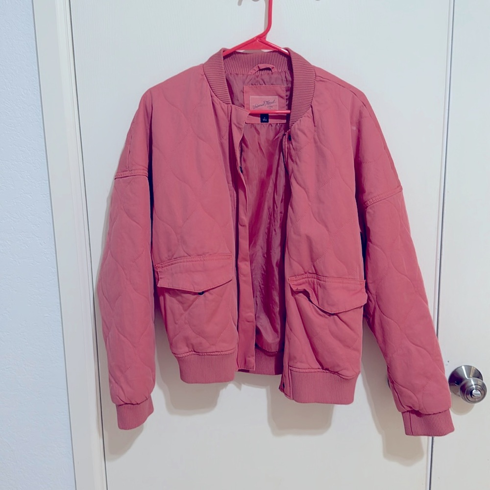 Universal Thread Bomber Jacket Size Medium